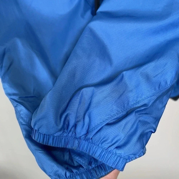 Marmot Women's Blue Full Zip Nylon Windbreaker Jacket - Picture 9 of 15